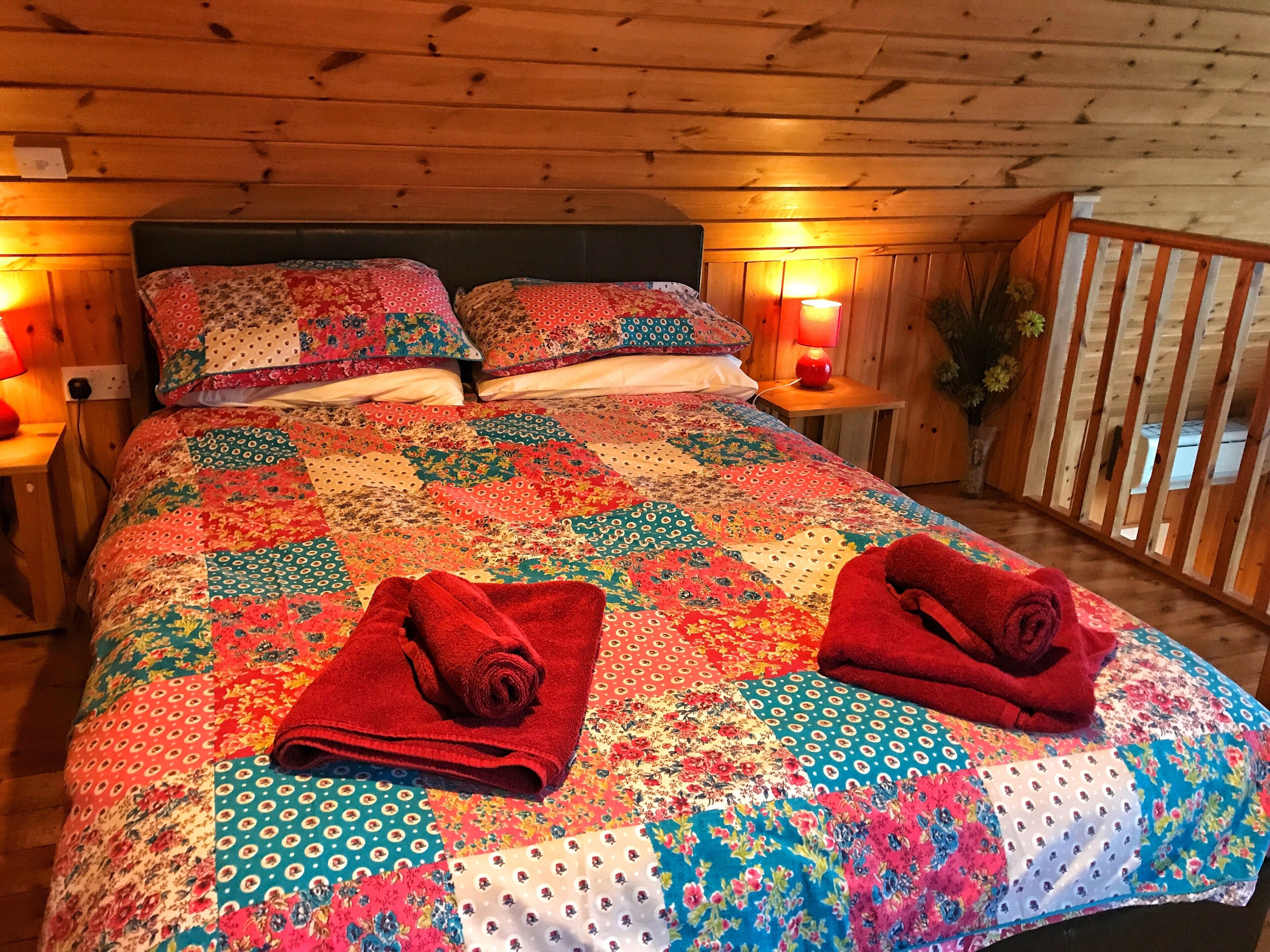 3 bedrooms, WiFi, bed sheets, wheelchair access