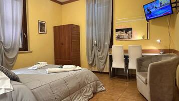 4 bedrooms, WiFi, bed sheets