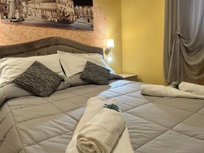 4 bedrooms, WiFi, bed sheets