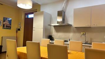 Oven, stovetop, dishwasher, high chair