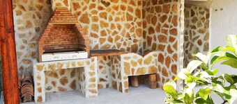 The house between the hills and the sea between San Vito Lo Capo and Trapani