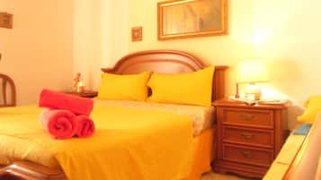 2 bedrooms, iron/ironing board, bed sheets