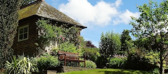 Beautiful Coach House In Helensburgh, Argyll, Near Loch Lomond