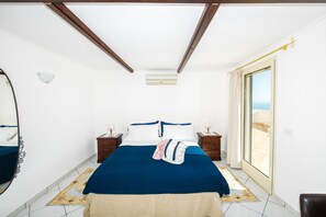 2 bedrooms, in-room safe, soundproofing, iron/ironing board
