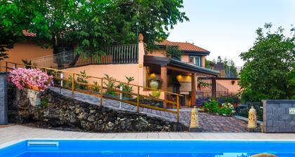 Splendide villa dans le parc de l'Etna