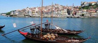 NEW & Elegant Premium Apartment in Top downtown Ribeira Dock 