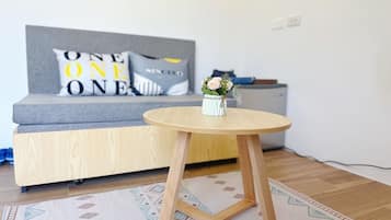 Cortinas blackout, quartos à prova de som, Wi-Fi de cortesia