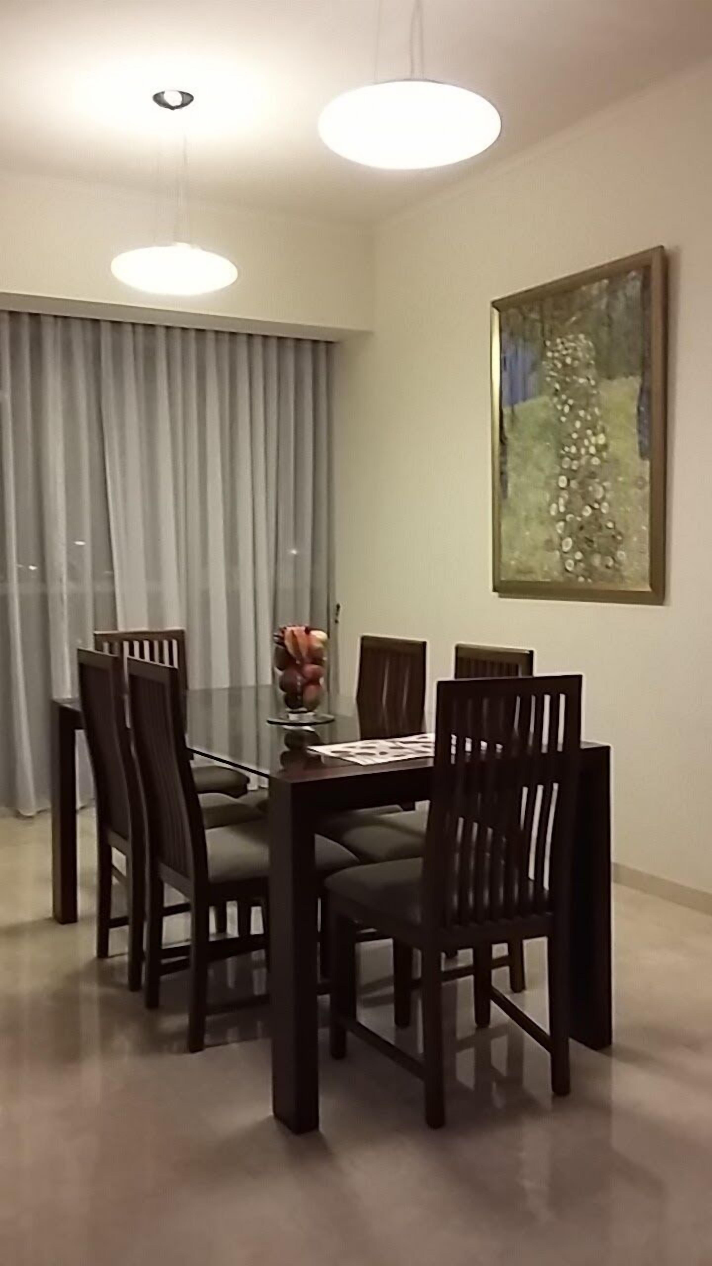 cozy apartment with access to a community swimming pool