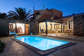 Outdoor pool, a heated pool