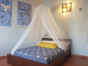 3 bedrooms, desk, soundproofing, iron/ironing board - CASA DEL MIRADOR in Arjona (Arjona)