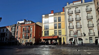 Apartment in Cimadevilla Gijón. Tourism Registration Number: VUT-114-AS