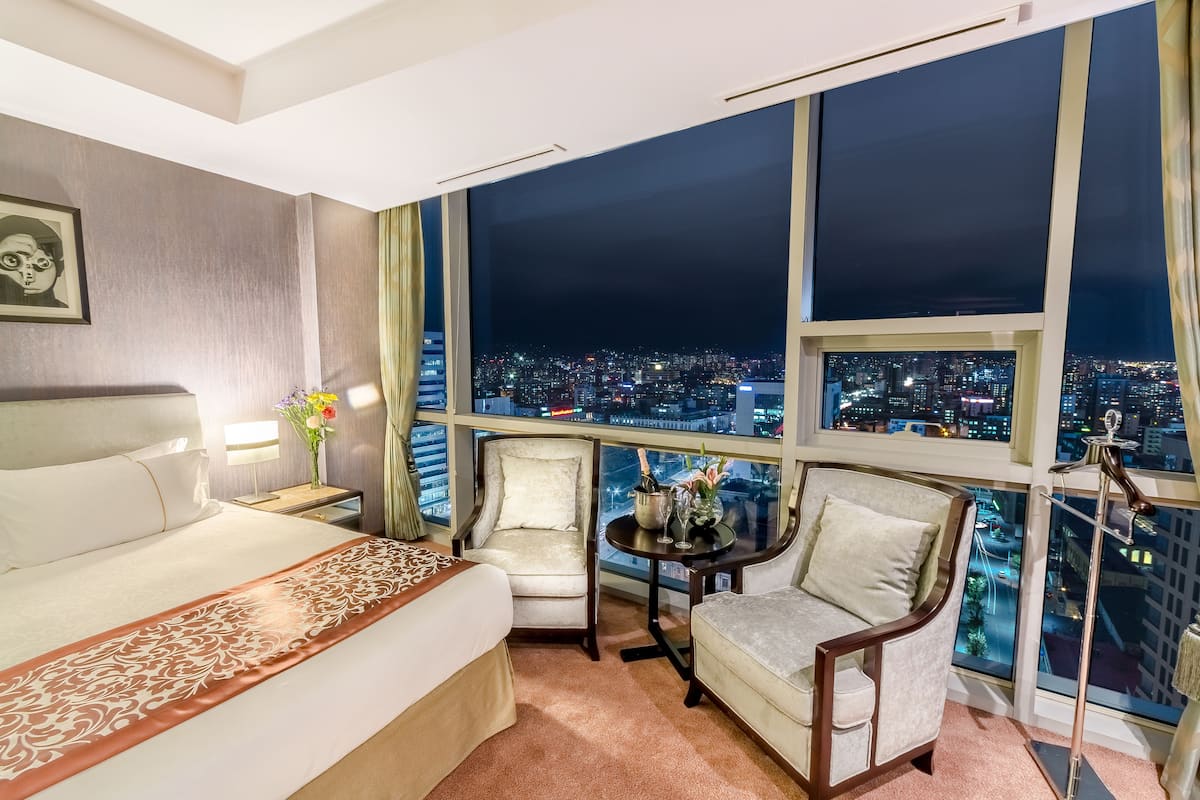 executive room, corner | view from room
