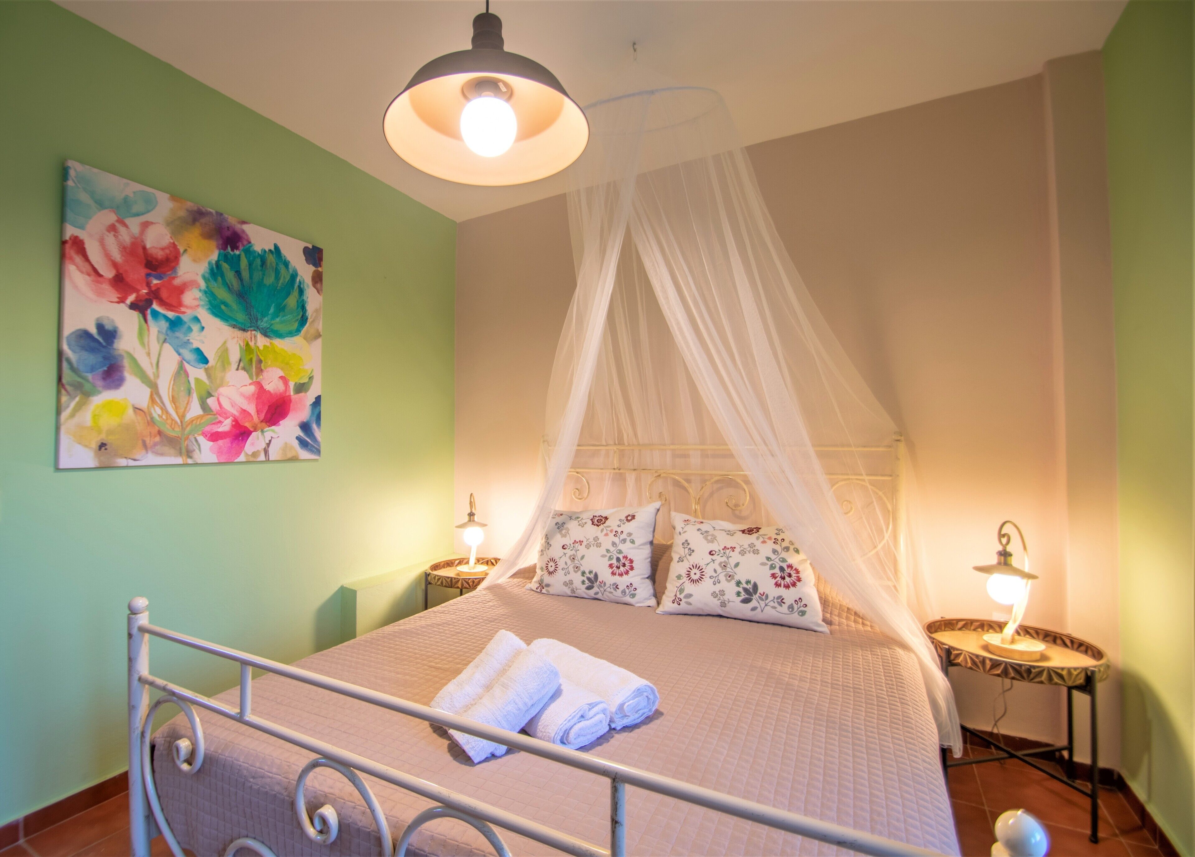 1 chambre, coffres-forts dans les chambres, Wi-Fi gratuit, draps fournis