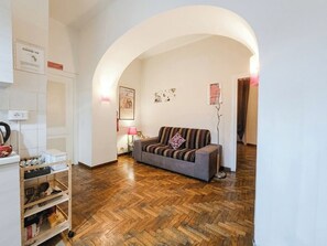 TV - Casa Tua in Porta Maggiore (Roma)