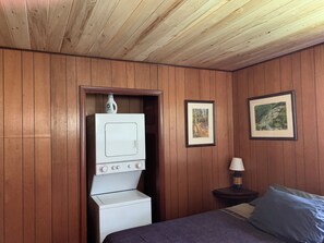 2 chambres, lit de bébé portatif, accès au Wi-Fi (inclus)