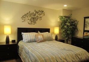 8 chambres, fer et planche à repasser, Wi-Fi gratuit, draps fournis
