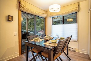 Dining - SV139 - Walk to Lifts & Town - Hot Tub & Pool (Ketchum)
