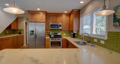 Family Paradise; 200 feet from Heavenly Skiing