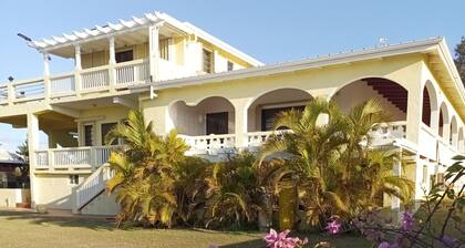 5 Minuten zu den Stränden & Tauchen Familienhaus