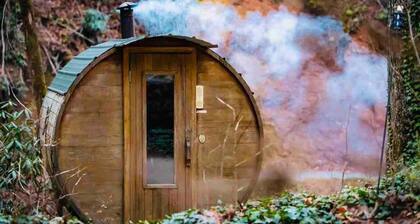 Discover Serenity at TinyFox Cabin: Your Perfect Getaway Surrounded by Nature