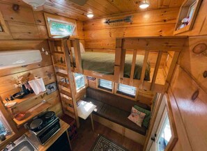 2 sovrum, strykjärn/strykbräda, wi-fi och sängkläder