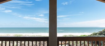 All Private Oceanfront Villa • Pickleball court • Pool-Spa • Golden Sands® Pearl
