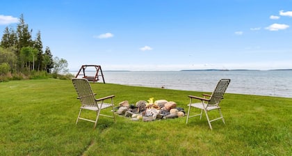 Adorable cabaña en el lago Huron