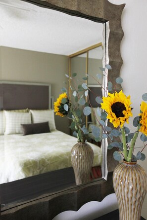 1 habitación, tabla de planchar con plancha, wifi y ropa de cama 