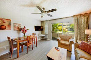 TV, DVD player - Last Minute Special One Bed One Bath, free parking, free wifi and full kitchen (Kapaa)