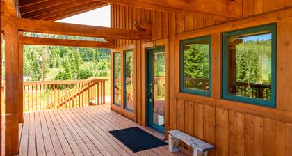 Peaceful Brian Head Getaway for All Seasons