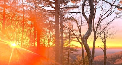 Ridgecrest Romantic Winter Escape with Mountain Views. Winter special inquire