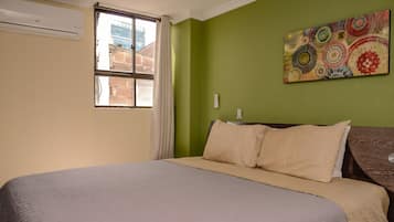 3 habitaciones, tabla de planchar con plancha y wifi gratis