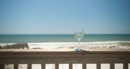 4BR Beachfront Getaway, Beat the Crowds!