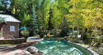 Cascades on Gore Creek | Spacious 4BD Vail Vacation Rental Near Cascade Village