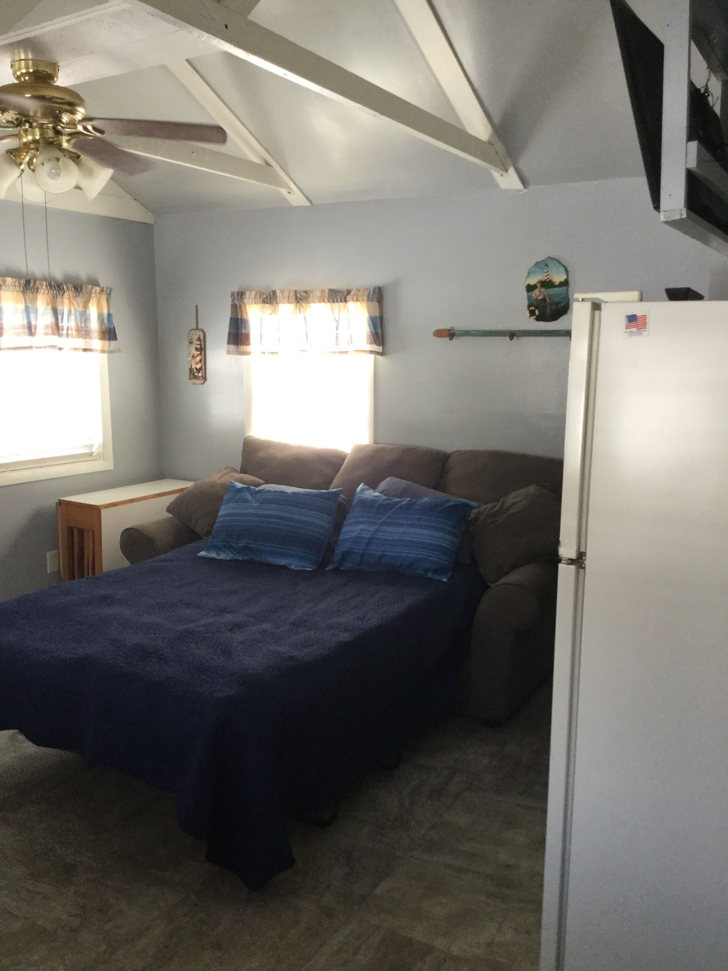 1 chambre, fer et planche à repasser, lit parapluie, Wi-Fi gratuit