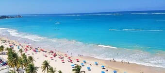 Beachfront  W/D  King Bed Isla Verde Walk 2 Eat