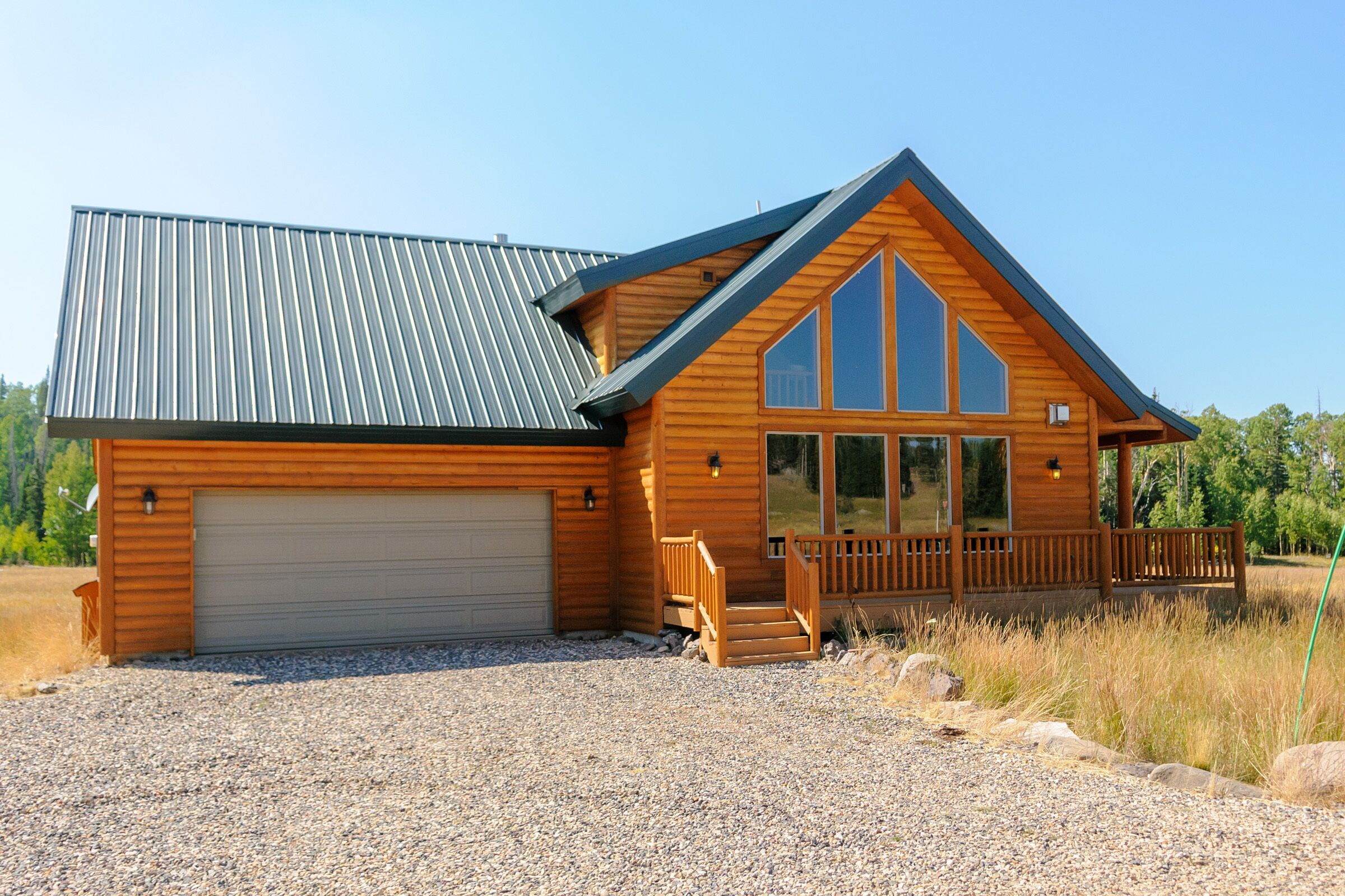 Cabin on the Prairie Enjoy the spectacular views year round- pet friendly