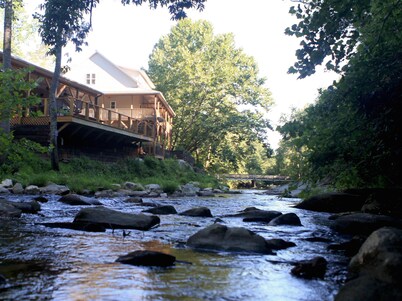Aspen Suite: Cozy NC Mountain & Riverside Cabin Suite @ Roaring River Vineyards