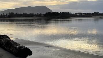 Sun loungers, beach towels