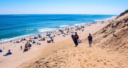 Beachside Location at Lecount Hollow With A/C