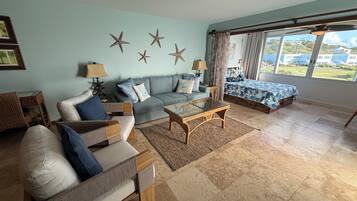 1 bedroom, iron/ironing board, WiFi (free), bed sheets