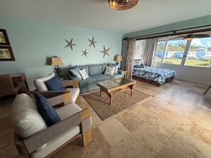 Iron/ironing board, free WiFi, bed sheets - Starfish Studio on Sapphire Beach / Crystal Cove (East End)