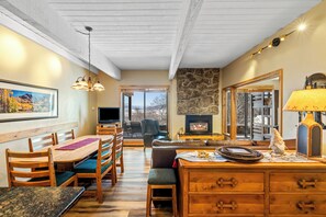 Flat-screen TV, fireplace
