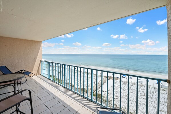 Property grounds - Surf Side Shores: RIGHT ON THE BEACH!  One week of summer left or book for fall! (Gulf Shores)