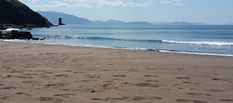 Stunning Luxury Beachside Home with Spectacular Views of Ocean & Dingle Bay!