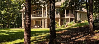 Lake Front, stille, privat bukt på 4. 75 dekar, kano, 2 kajakk, båthavn