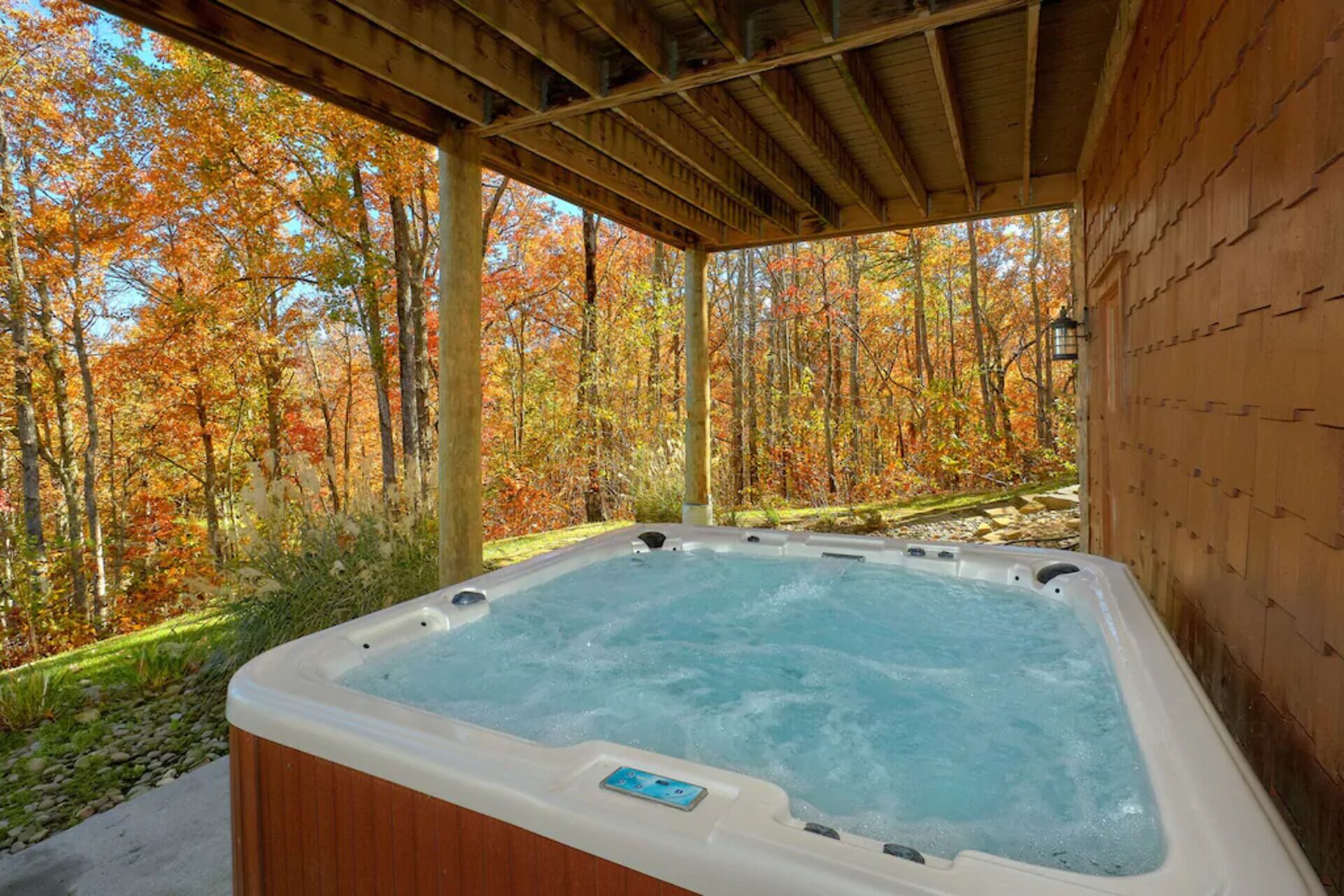 luxurious mountain lodge with communal pool