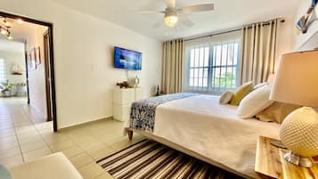 2 makuuhuonetta, silitysrauta/-lauta, vauvan matkasänky, ilmainen Wi-Fi