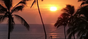  MAUI OCEAN VIEW 2 bed 2 bath with Air Conditioning