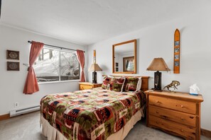 1 bedroom, internet, bed sheets